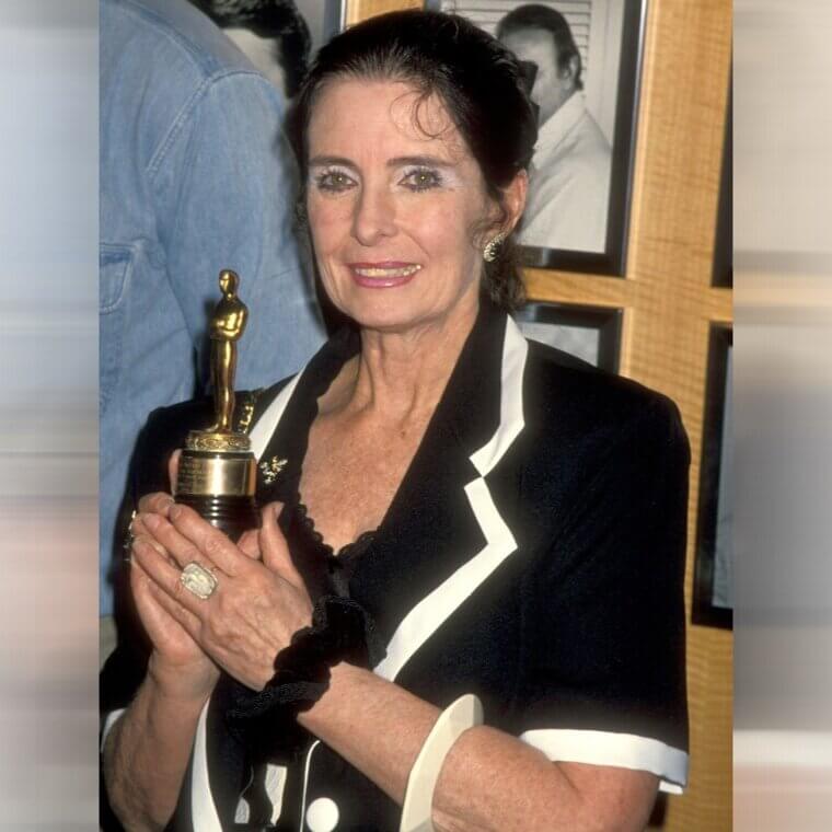 That Time Margaret O-Brien's Oscar Statuette Went Missing for 50 Years