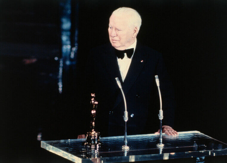 Charlie Chaplin Received the Longest Standing Ovation in Oscar History - It Lasted 12 Minutes!