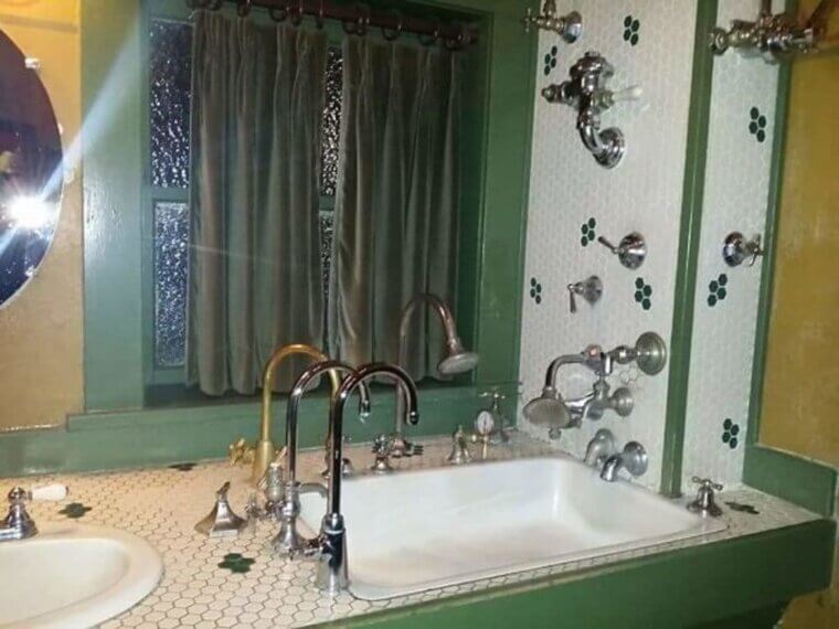 The Sink That Has Multiple Faucets