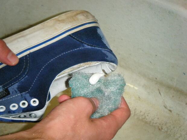 Use Toothpaste To Restore Your Old Sneakers To Glory