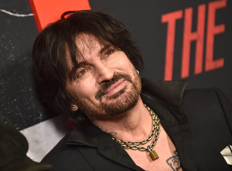 Tommy Lee in "The Goldbergs"