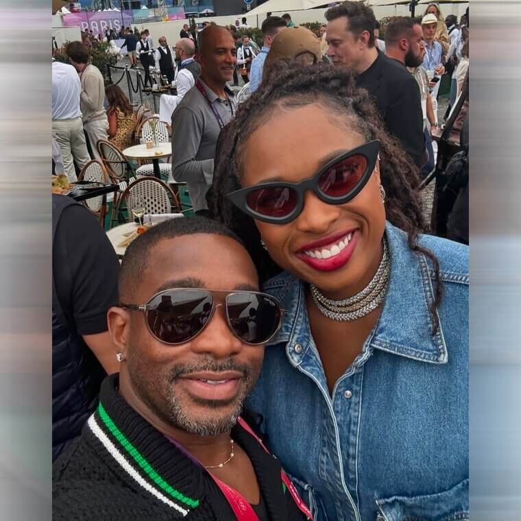 Jennifer Hudson Gives Her Assistant a House for Christmas
