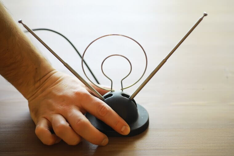 Indoor TV Antennas Touting “120+ Mile” Range