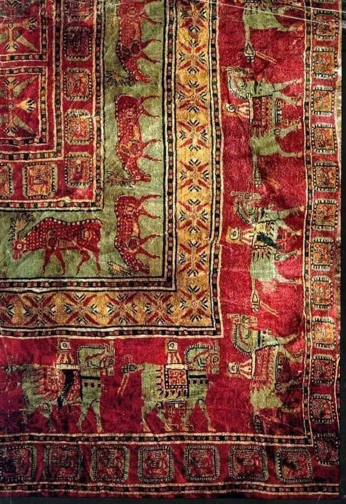 The World's Oldest Carpet Was Found Frozen in the Altai Mountains