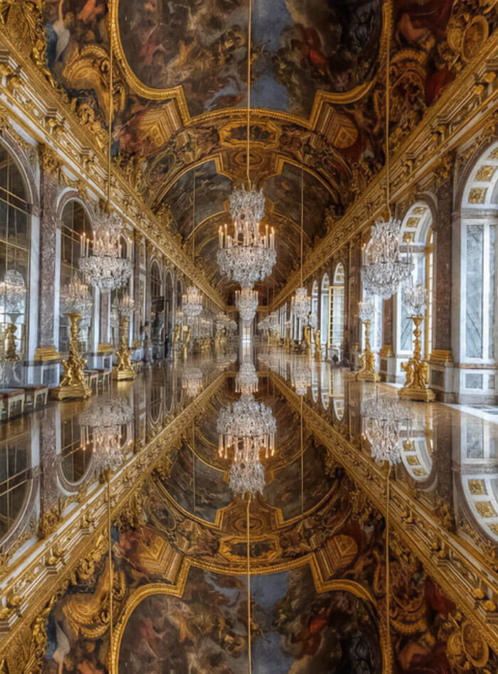 Versailles's Hall Of Mirrors Creates Quite the Optical Illusion