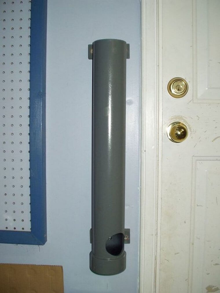 The Perfect Plastic Bag Dispenser