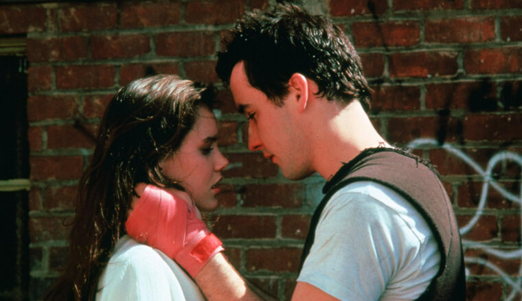 Say Anything... (1989) – The Boombox Serenade