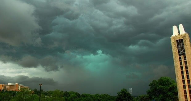 A Green Sky Could Be A Sign Of Really Severe Weather