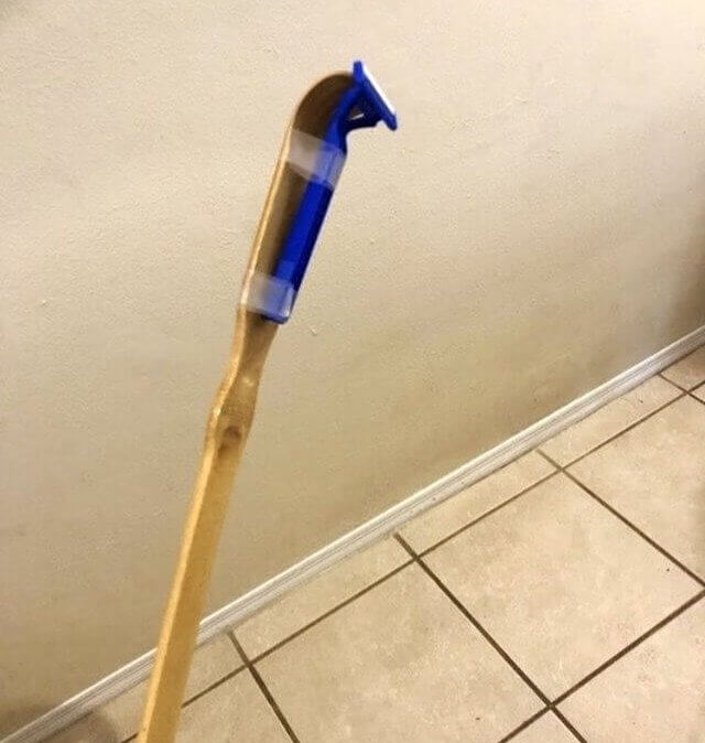 A Razor to Reach All the Way to the Back