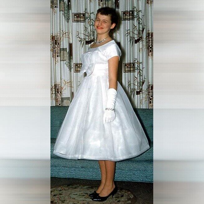 The 1950s "Crinolines": The Scratchy Under-Layers That Took Up All the Space