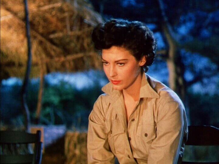 Ava Gardner’s Quiet Life as a Secretarial Student