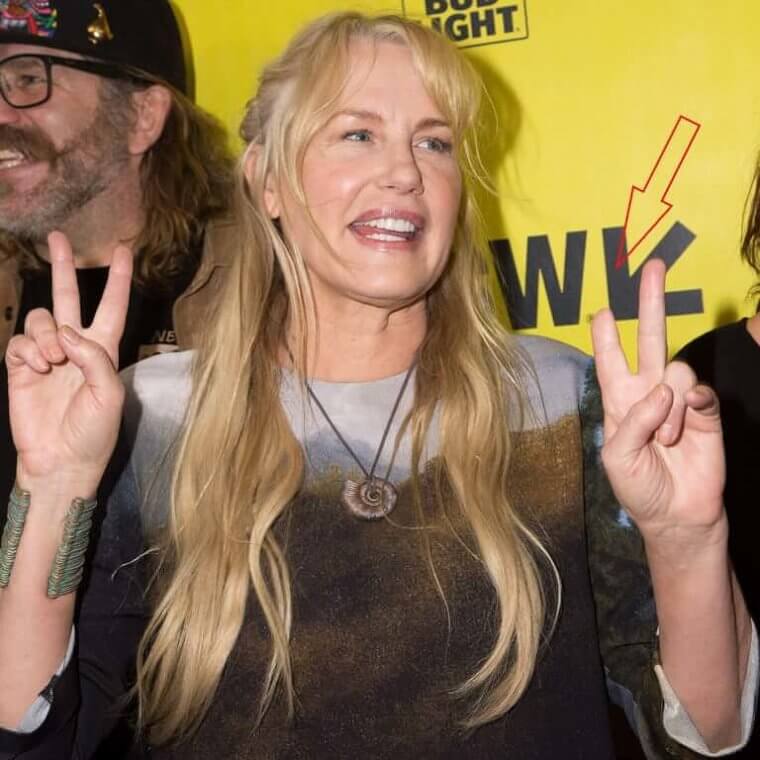 Daryl Hannah's Peace Sign And A Half