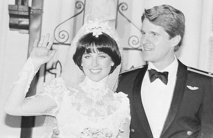Dorothy Hamill & Dean Paul Martin (1982): A Wedding of Hollywood Royalty