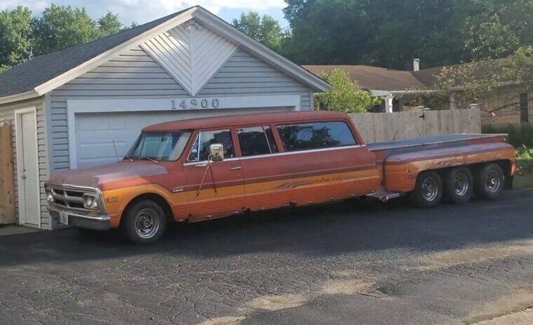 Stretched Pickup: A Jaw-Dropping Ride