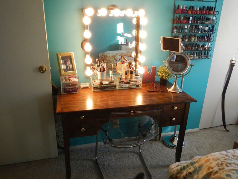 The Glamorous Hollywood Regency Mirror