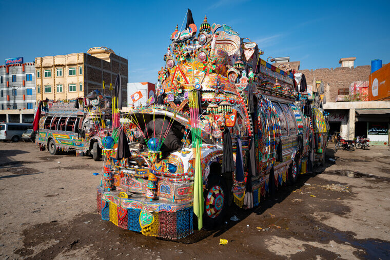 Elaborate Artistry on Wheels