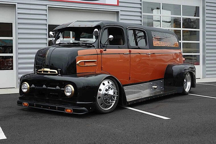 Retro Meets Modern in a Unique Truck Design