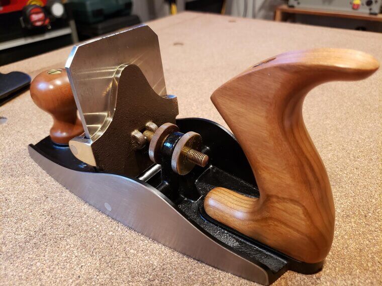 Old Scraper Planes Prized by Fine Woodworkers