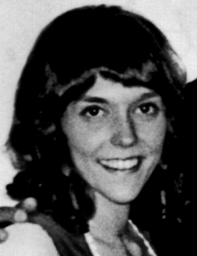 Karen Carpenter's Lack of Nutrition Led to Heart Failure (32 Years Old)